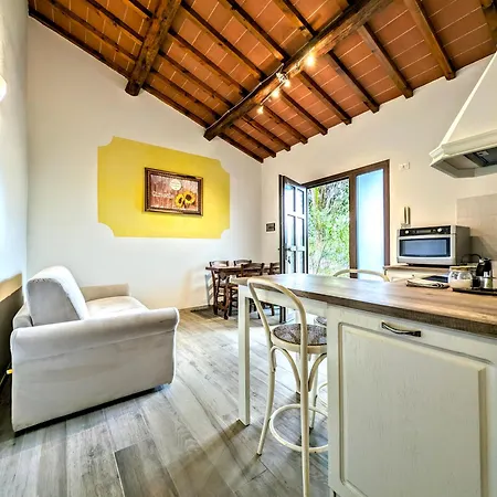 La Poggerina Aparthotel 3*